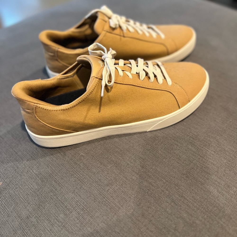Men's Tan Sneakers with White Accents
